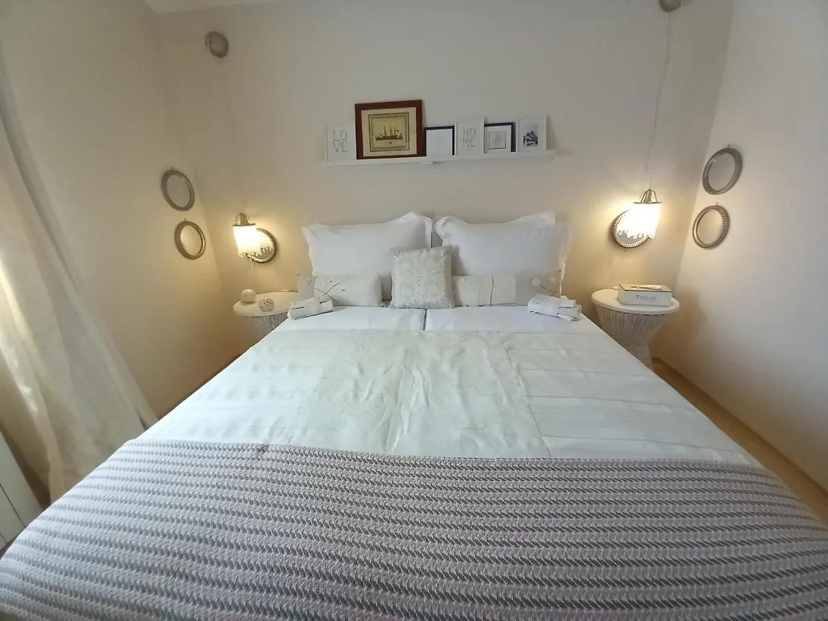 Villa Henne 0*, Velovici Croatia